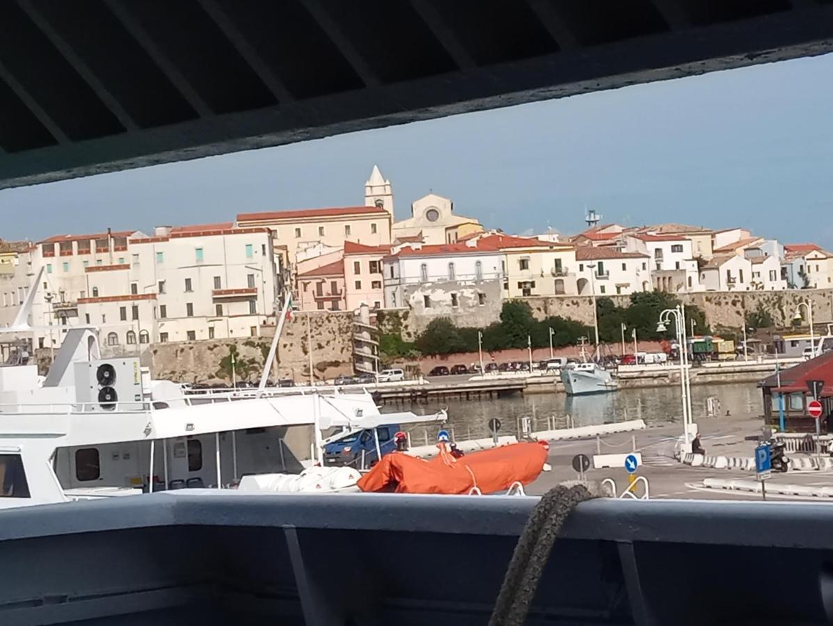 Casa Vacanze Tre Stelle Termoli Exteriör bild