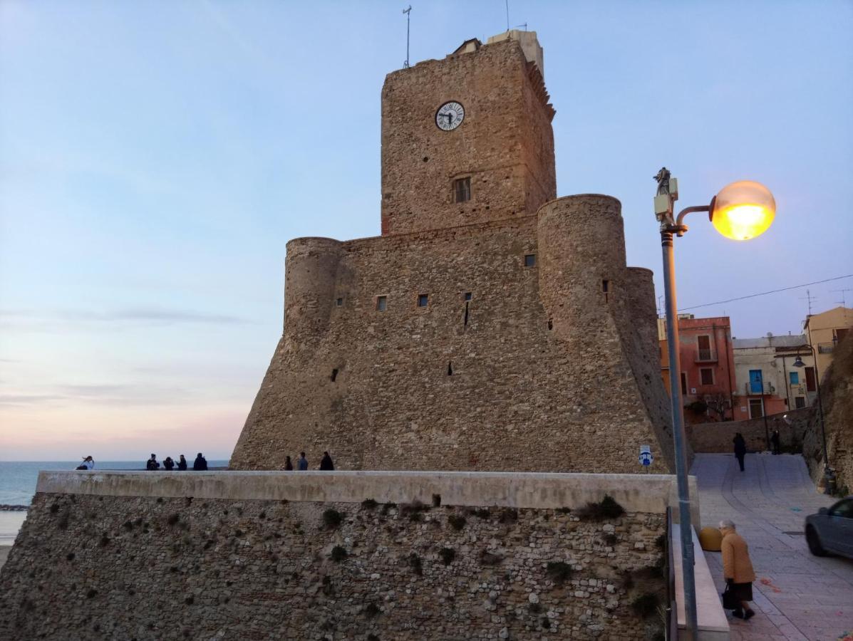 Casa Vacanze Tre Stelle Termoli Exteriör bild